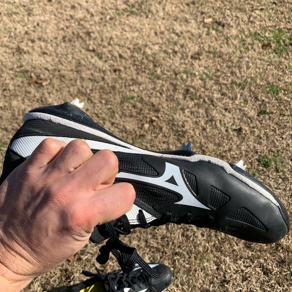 Mizuno Baseball Cleats